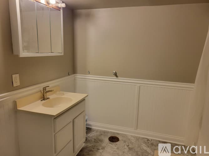 Richfield House: 7332 2nd Ave S