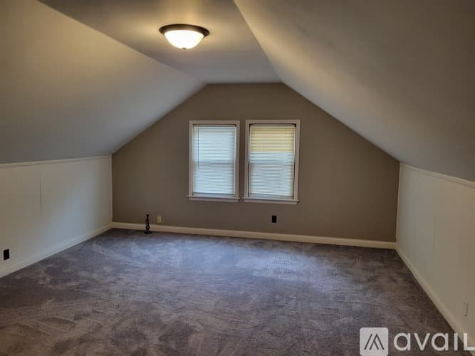 Richfield House: 7332 2nd Ave S