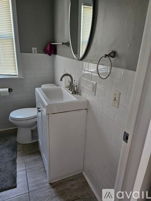 Richfield House: 7332 2nd Ave S