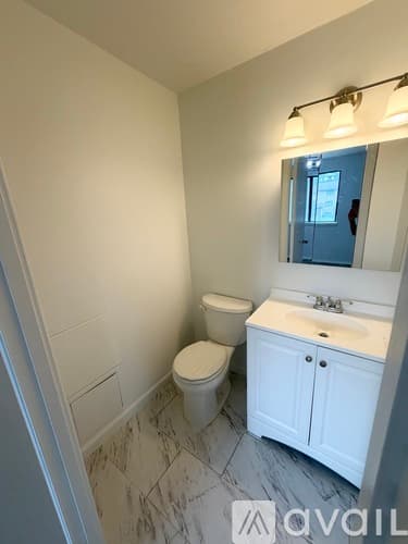 Columbia House: 7038 Knighthood Lane