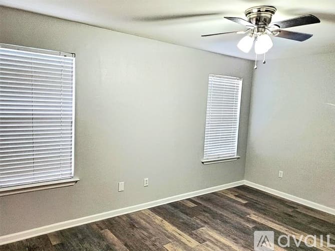 Tallahassee House: 1610 Saxon Street