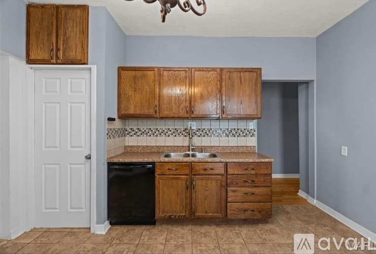 St. Louis Apartment: 5462 Christy Blvd