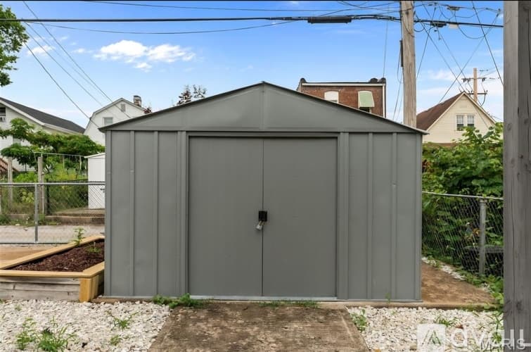 St. Louis Apartment: 5462 Christy Blvd