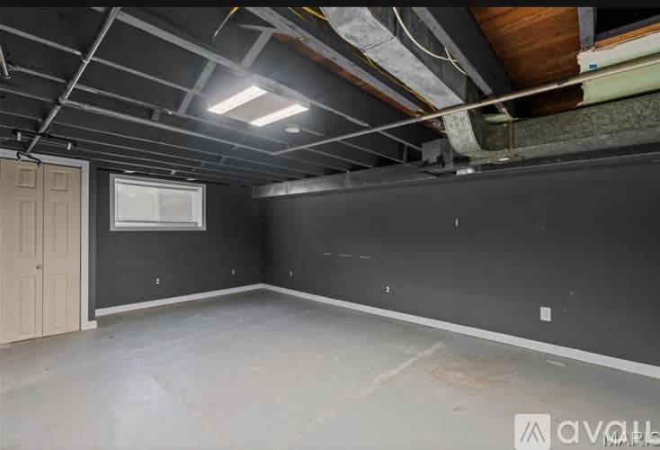 St. Louis Apartment: 5462 Christy Blvd