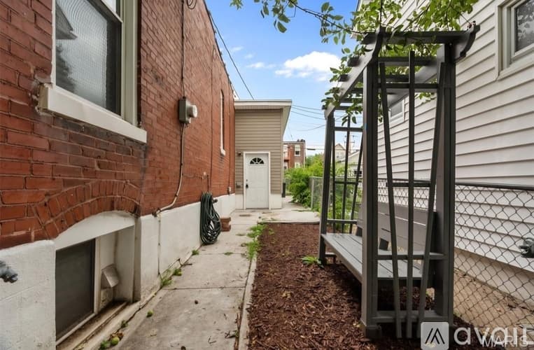 St. Louis Apartment: 5462 Christy Blvd