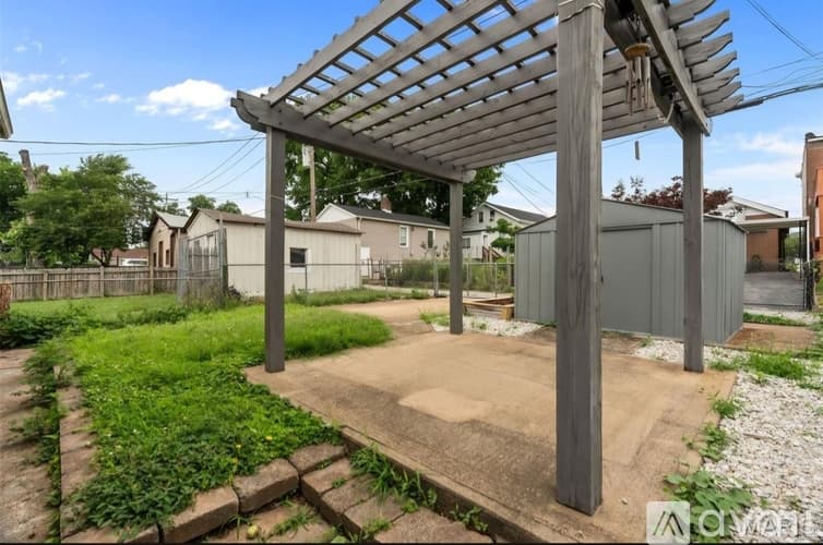 St. Louis Apartment: 5462 Christy Blvd