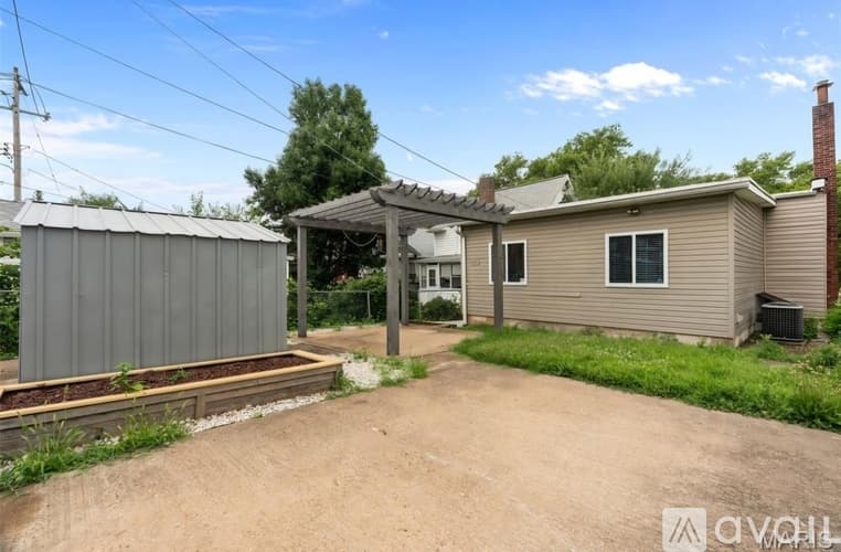 St. Louis Apartment: 5462 Christy Blvd