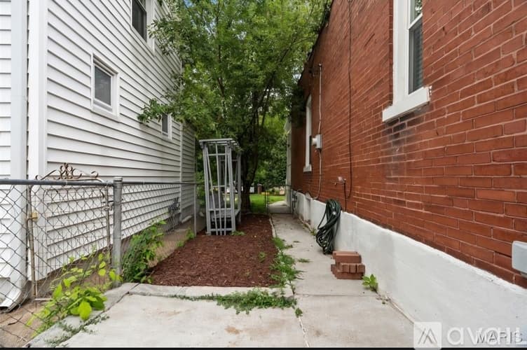 St. Louis Apartment: 5462 Christy Blvd