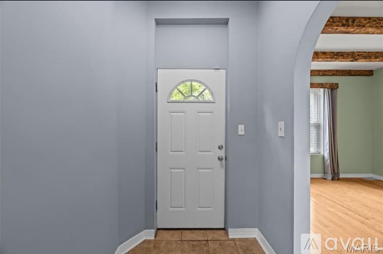 St. Louis Apartment: 5462 Christy Blvd