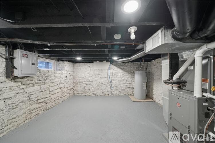 St. Louis House: 3150 Mt Pleasant St