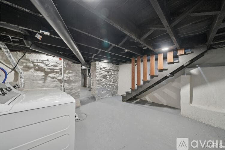 St. Louis House: 3150 Mt Pleasant St
