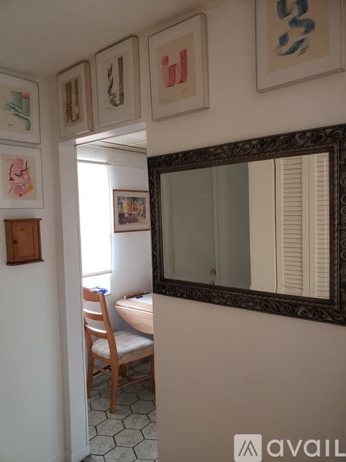 Hallandale Beach Apartment: 300 Northeast 14th Avenue