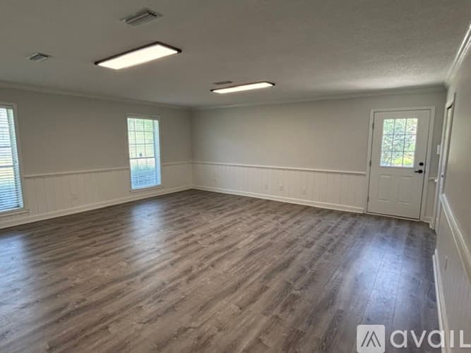 Dothan House: 3407 Huntington Pl