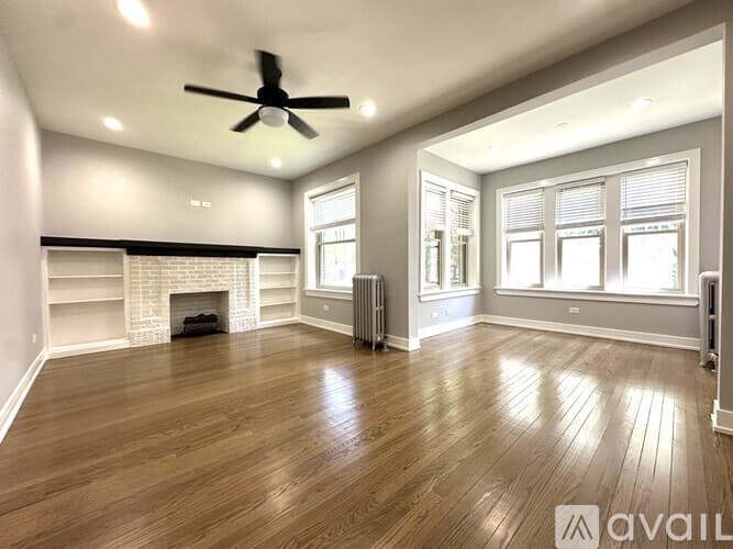 Chicago Apartment: 5452 N Paulina St