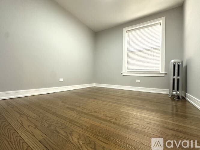 Chicago Apartment: 5452 N Paulina St