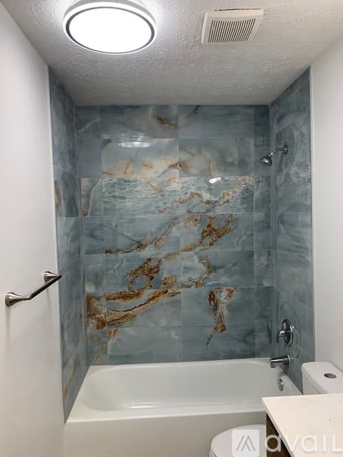 Cincinnati Apartment: 720 Ohio Pike