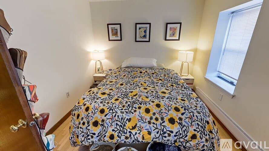 Boston Apartment: 267 Main St