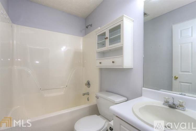 Loganville House: 3284 Rockwalk Terrace
