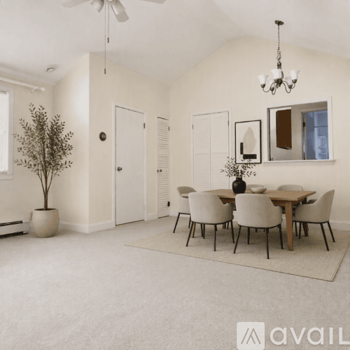 Greenwich House: 217 5 River Rd Ext