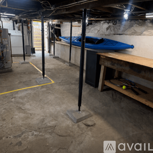 Greenwich House: 217 5 River Rd Ext