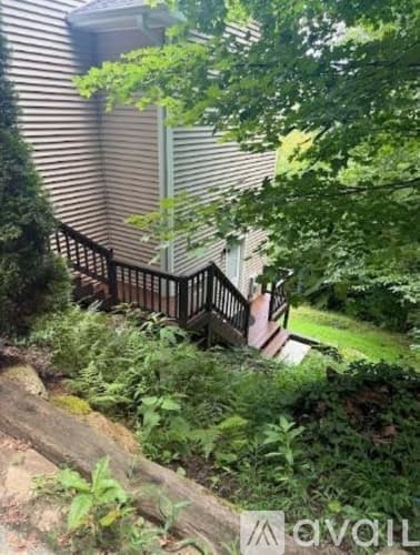 Clayton House: 399 Orchid Trl