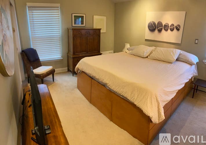 Westfield Condo: 41 Sandra Circle