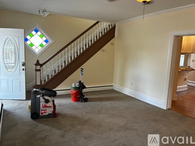 Harrisburg Apartment: 6061 Linglestown Rd