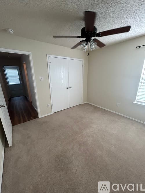 Saginaw House: 732 Bridle Trail