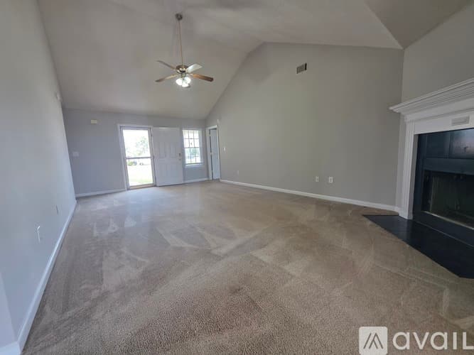 Augusta House: 2602 Anacua Way