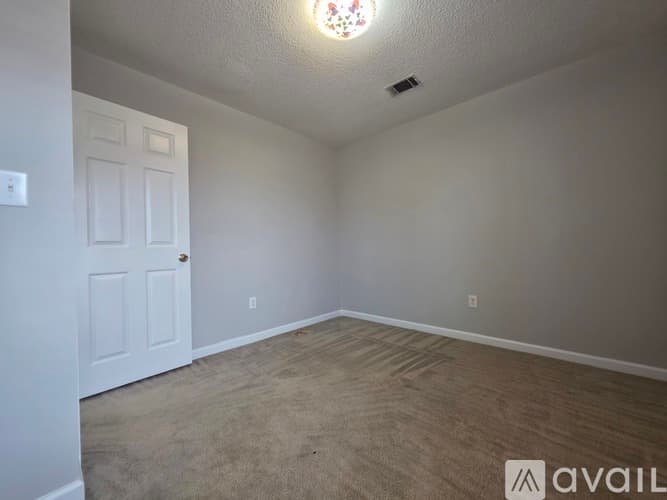 Augusta House: 2602 Anacua Way