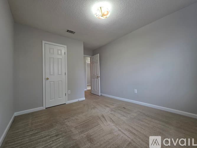 Augusta House: 2602 Anacua Way