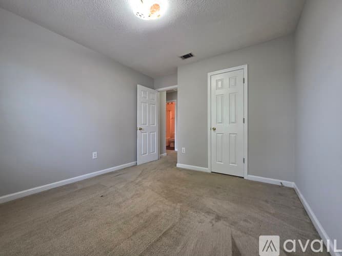 Augusta House: 2602 Anacua Way