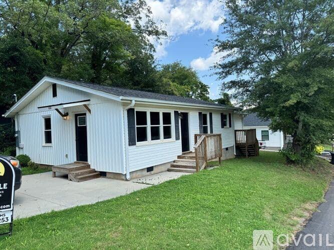 Greer House: 600 Sunnyside Drive