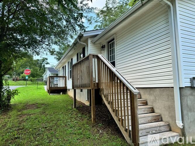 Greer House: 600 Sunnyside Drive