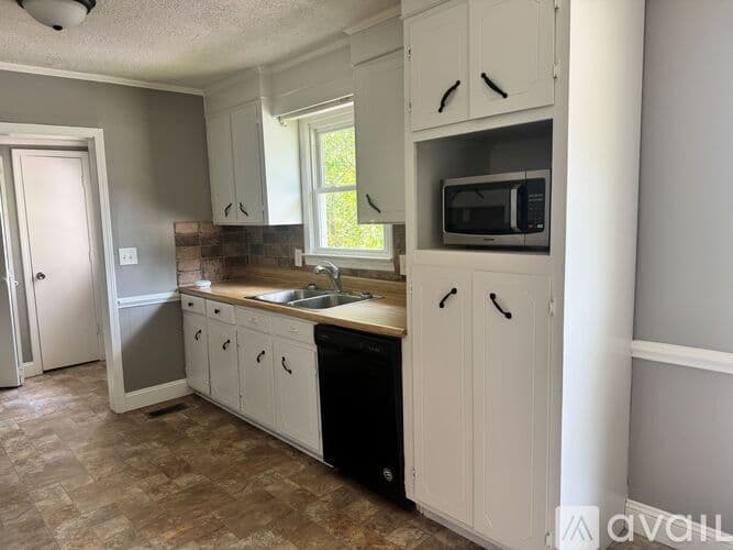 Greer House: 600 Sunnyside Drive