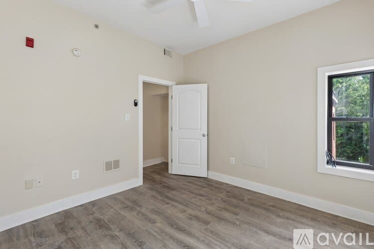 Philadelphia Apartment: 1507 N 17th Street