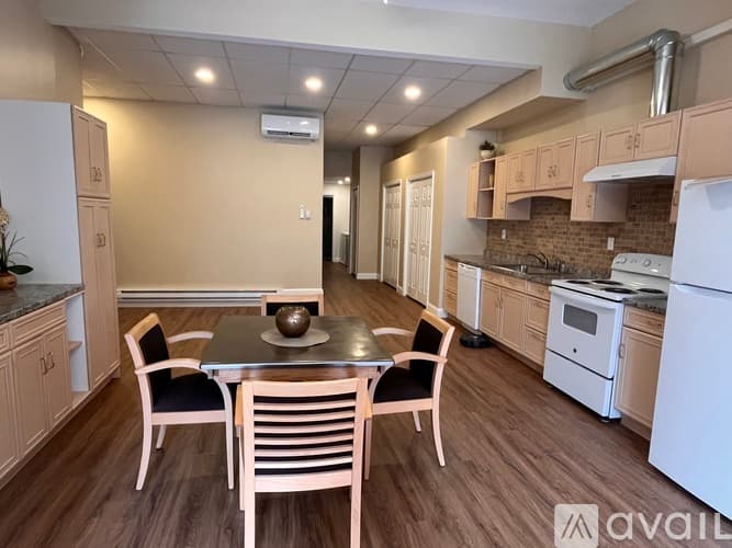 Honesdale Apartment: 623 Main Street
