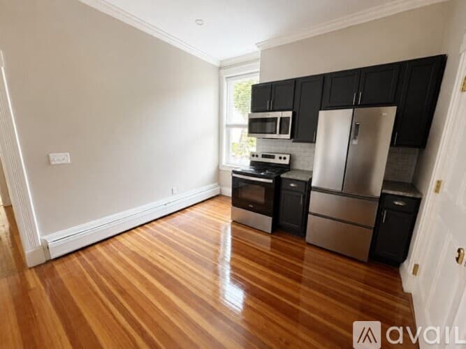 Amherst Apartment: 69 South Pleasant Street