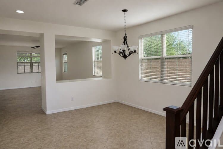 Chandler House: 1131 East Binner Drive