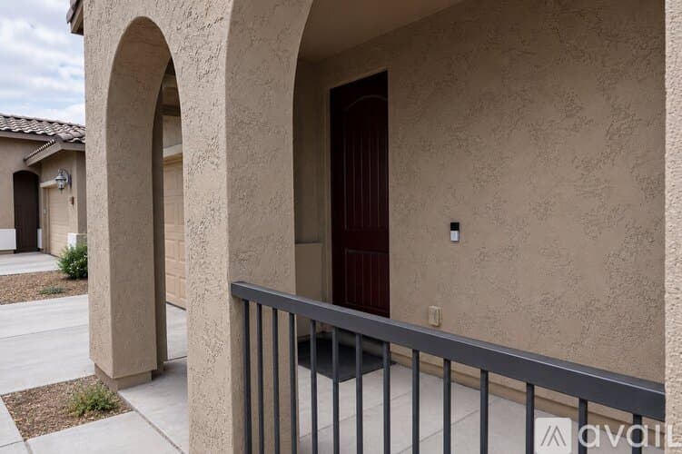 Chandler House: 1131 East Binner Drive