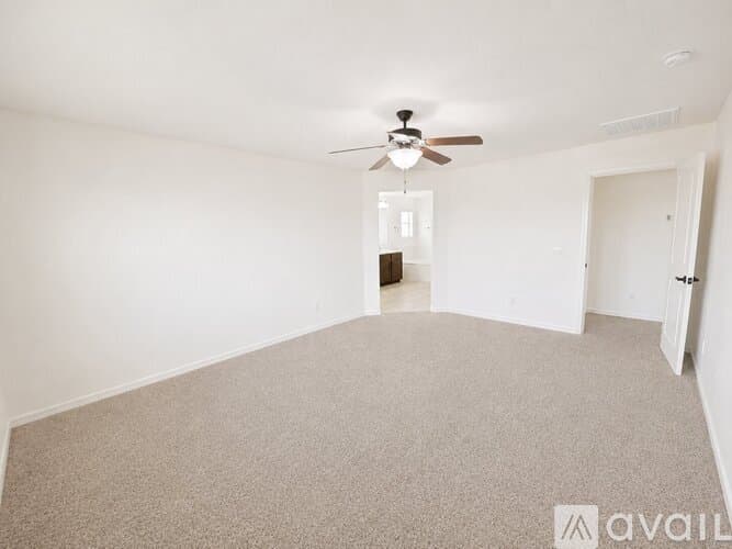 Chandler House: 1131 East Binner Drive
