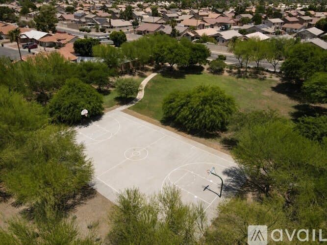 Chandler House: 1131 East Binner Drive