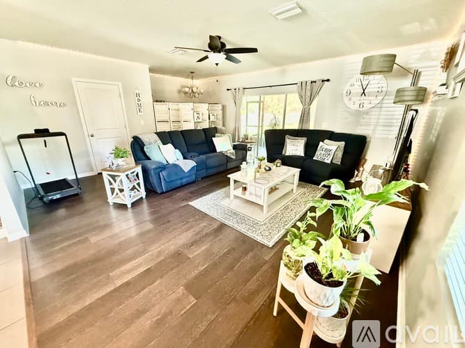 Gibsonton Townhome: 12905 Shady Fern Lane