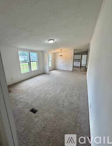 Seneca House: 307 Zion Hill Rd