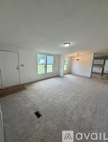 Seneca House: 307 Zion Hill Rd