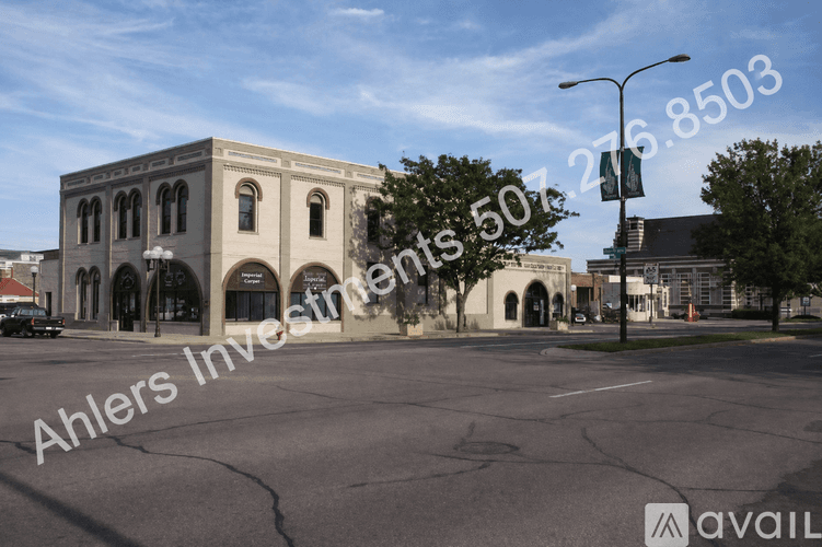 New Ulm Apartment: 26 Broadway Street N