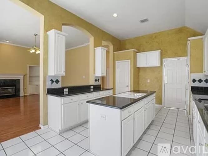 Flower Mound House: 3420 Devonshire Court