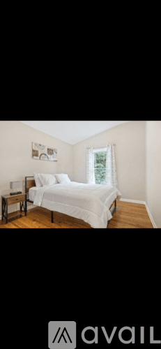 Atlanta House: 883 Sims Street Southwest