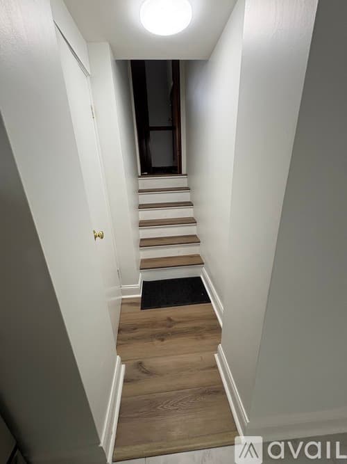 Berwyn Apartment: 1835 Home Ave
