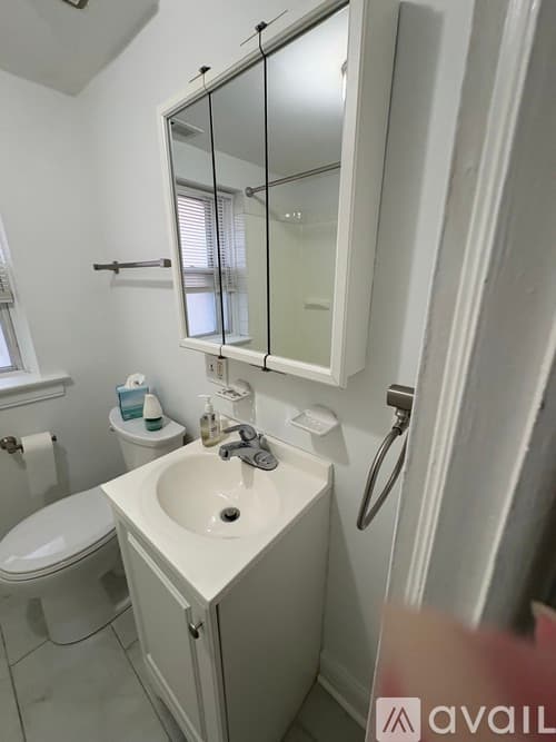 Berwyn Apartment: 1835 Home Ave